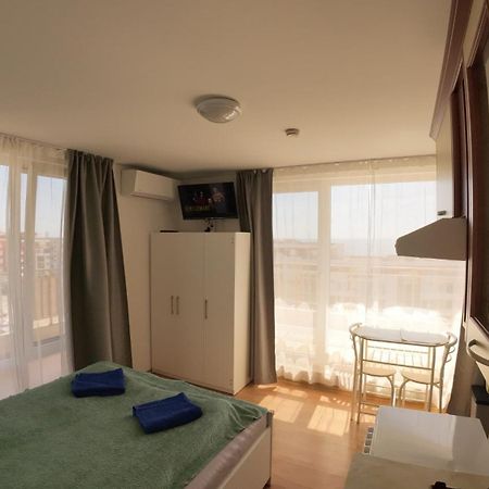 William'S Apartments - Second Cozy Studio สวิติ วลัส ภายนอก รูปภาพ